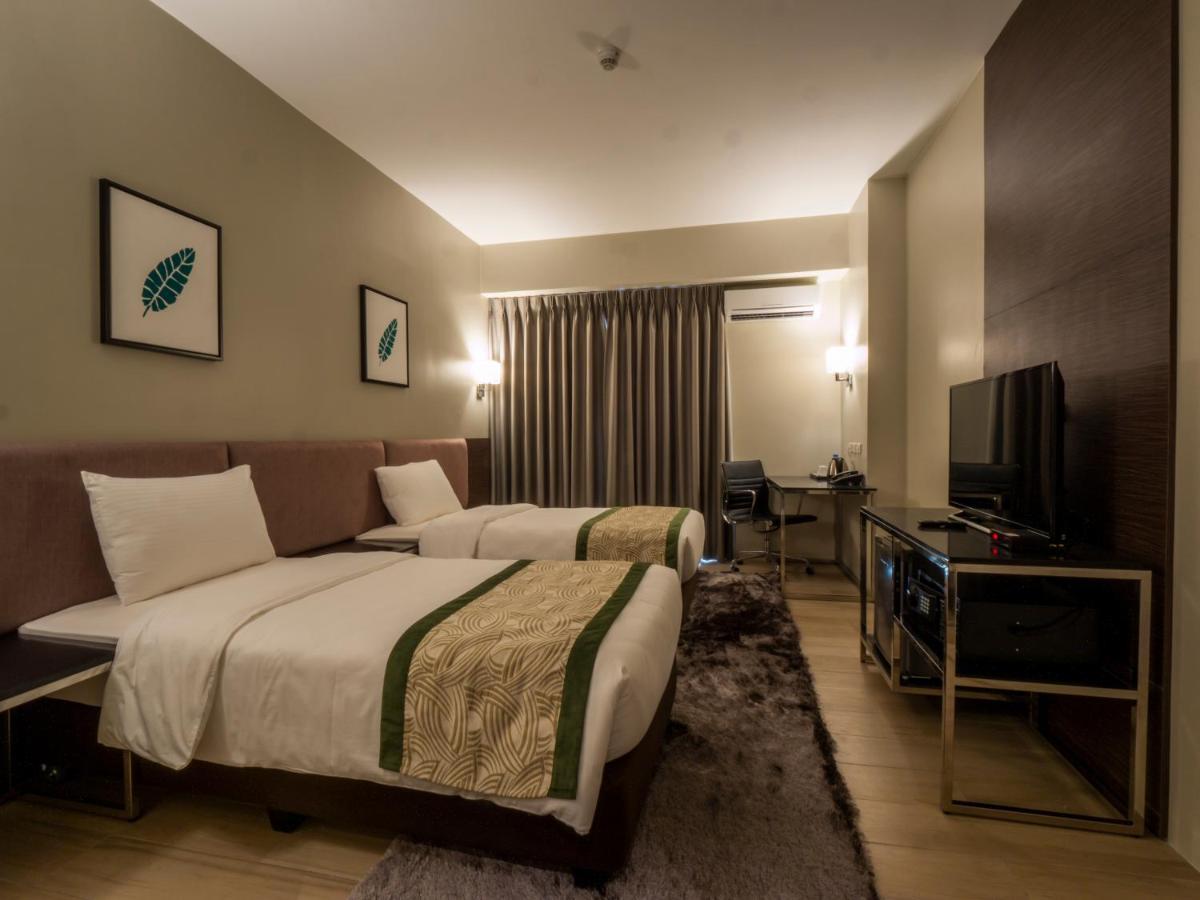 Sequoia Hotel Manila Bay Paranaque City エクステリア 写真